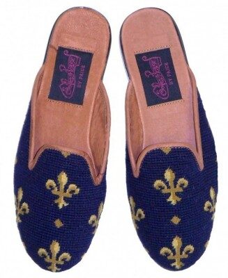 T1043-1 Fleur de Lis on Navy Needlepoint Mule