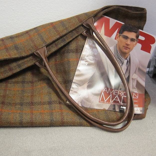 https://www.stepneckwear.com/wp-content/uploads/2013/02/harris-tweed-tote-made-in-usa-2.jpg