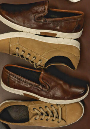 leathersneak19